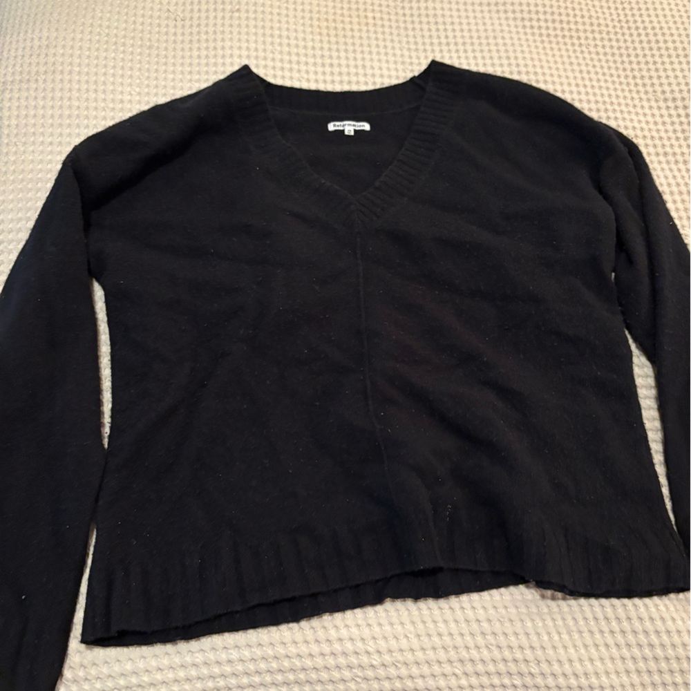 Reformation oversized black v neck cashmere sweater